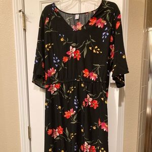 Old Navy soft lightweight floral dress.